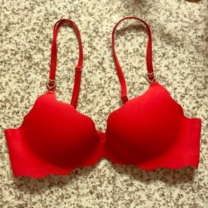 Victoria’s Secret Very Sexy Push-up Bra